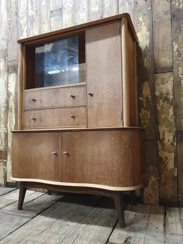 Mid Century Sideboard-reginald-ballum--mid-century-display-cabinet-9-main-638346083895226355.JPG