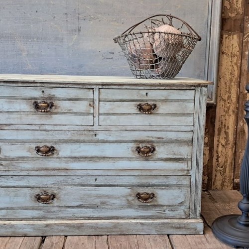 Rustic Pine Chest Of Drawers
