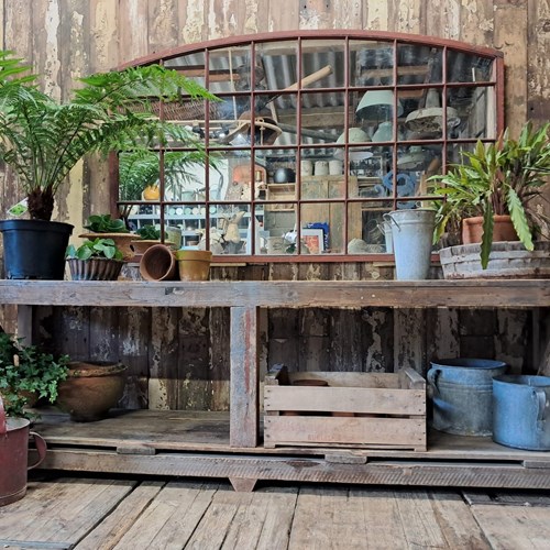 Rustic Potting Bench