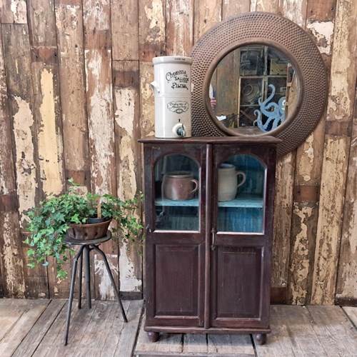 Rustic Vitrine