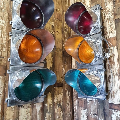 Polished American Traffic Lights