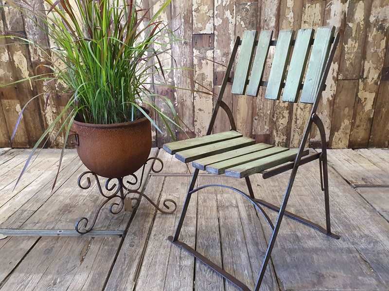 Vintage Estate Made Folding Chair-reginald-ballum--vintage-estate-made-folding-chair-1-main-638315143092636700.JPG