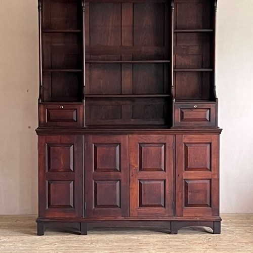 19Thc Mahogany Cupboard Dresser