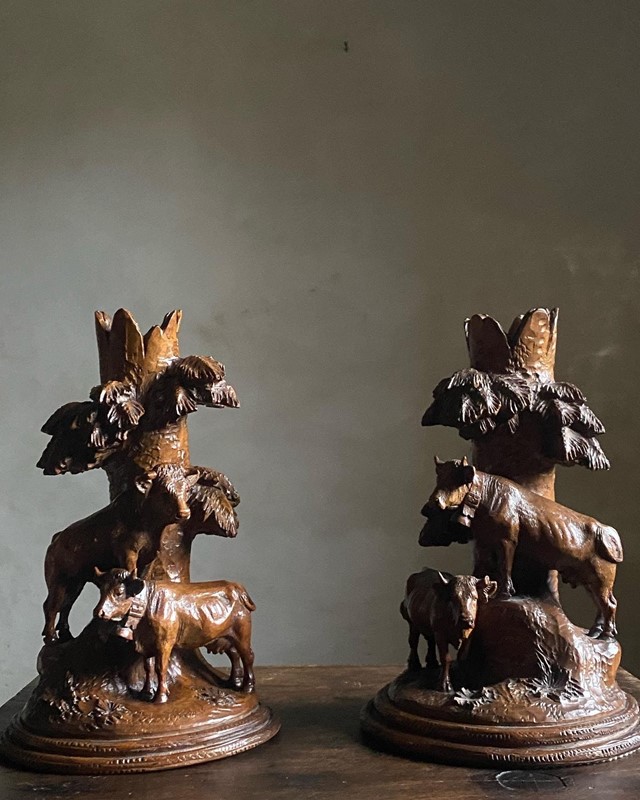 19thC Carved Swiss Brienzer ‘Black Forest’ Cows-repton-co-7-7-4-87-main-637859756684365009.jpeg