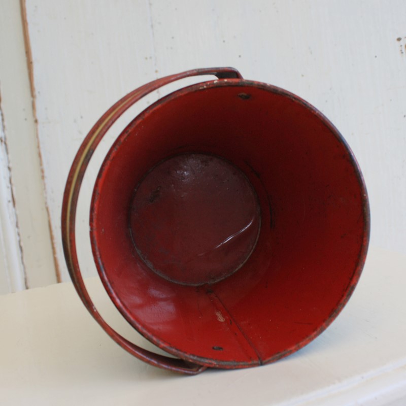Original English Tin Seaside Bucket-restored-2-b-loved-img-9217-1-main-637807041686707298.jpg