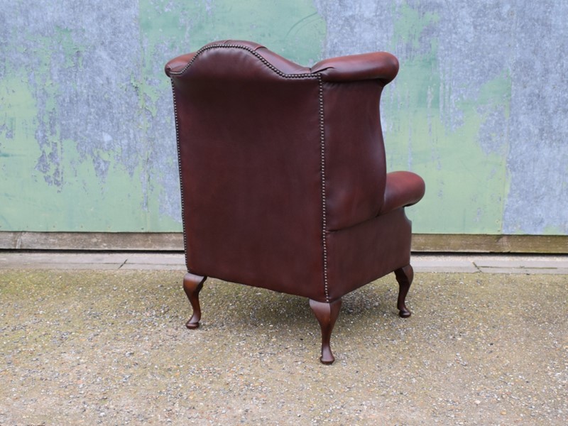 Burgundy Leather Chesterfield Wing Back Chair-saxongate-dsc-6810-main-638071713538653174.JPG
