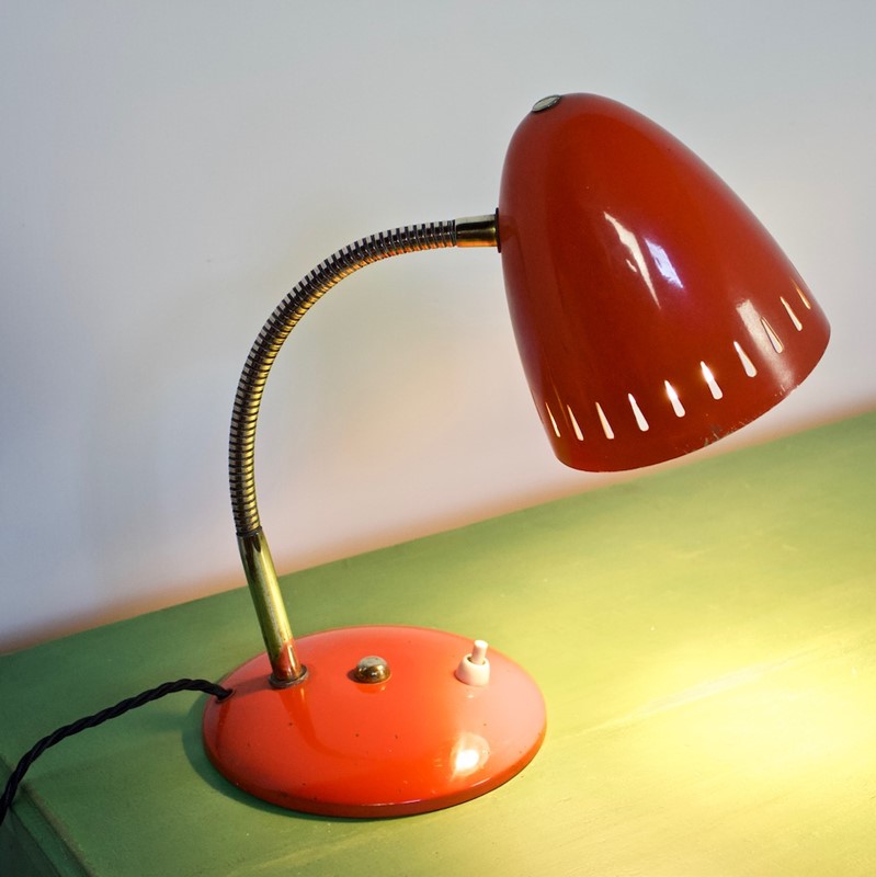 1950s Mid Red Desk Lamp By Helo Leuchten-simon-frauke-img-6394-main-637693771170760438.jpg