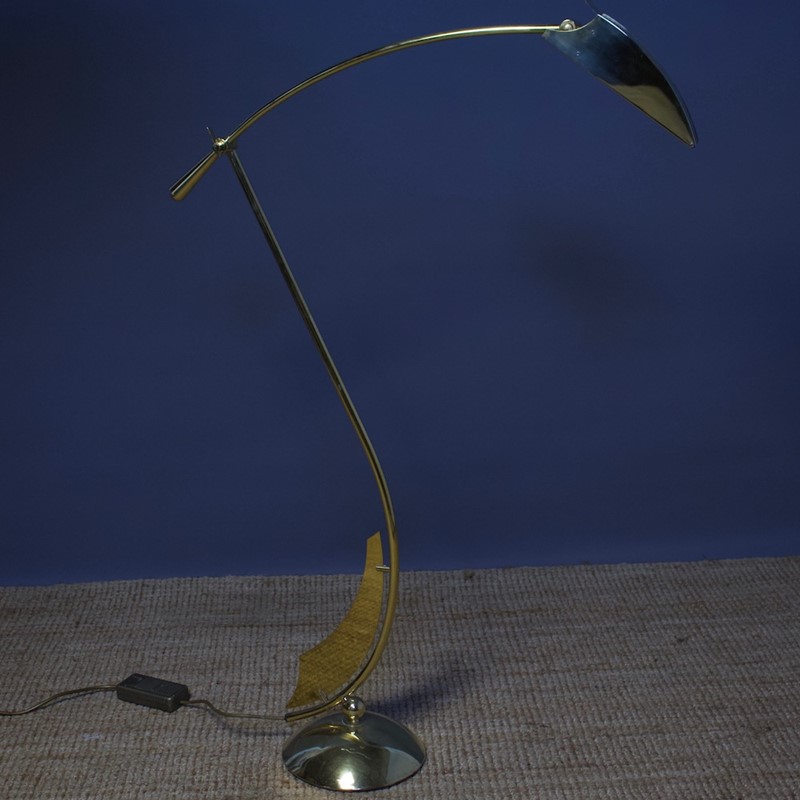 1970's Brass Standing Lamp-simon-frauke-img-9541-main-638086236312514434.jpg