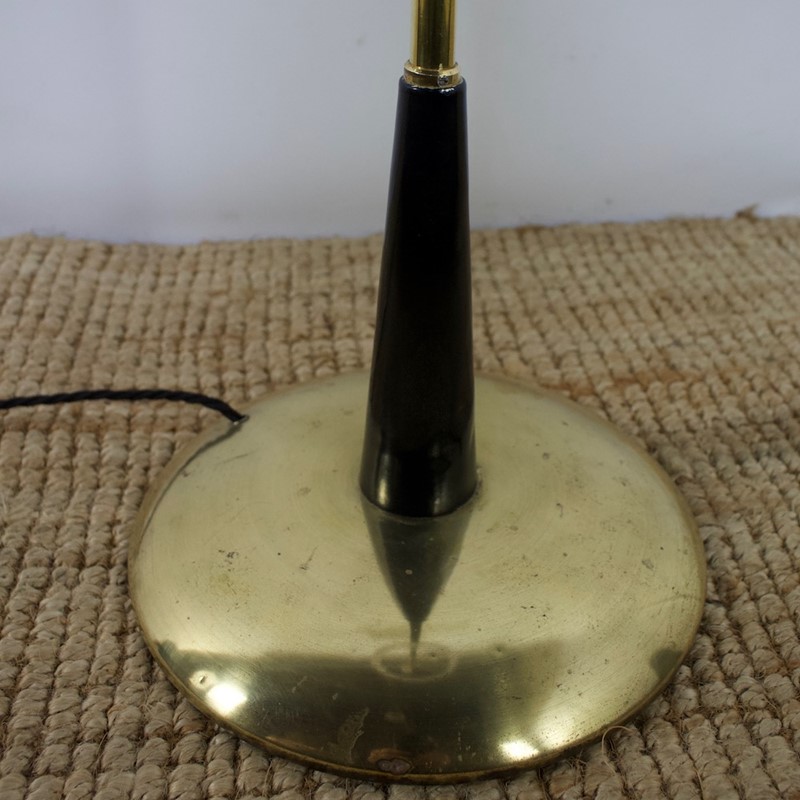 Midcentury Brass Floor Lamp-simon-frauke-img-9895-main-638132188762118577.jpg