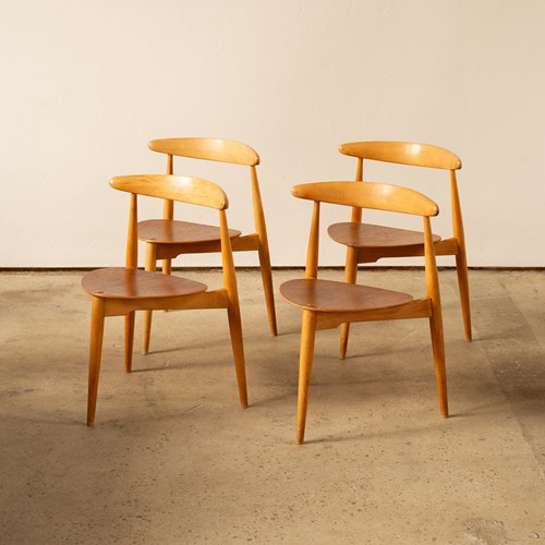 Set Of 4 Hans Wegner FH4103 Heart Chairs C1960