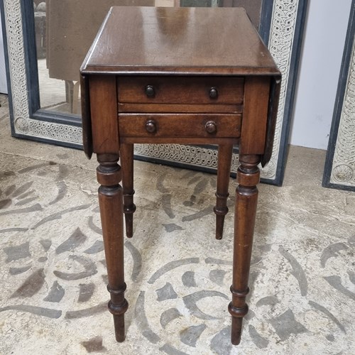 Victorian Mahogany Pembroke Style Drop Leaf Table