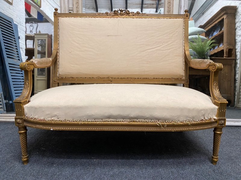 French Gilt Wood Settee / Couch-sussex-antiques-and-interiors-20d20386-ab87-488f-b8c9-f280523abe94-main-637475571180882635.jpeg