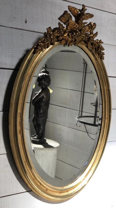 French Oval Gilt Wall Mirror-sussex-antiques-and-interiors-3a318a08-53c6-43ec-9a50-d1bc18cd4570-main-637475472970655390.jpeg