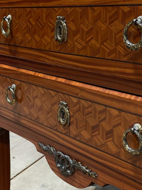 Pretty French Parquetry Kingwood Commode Chest-sussex-antiques-and-interiors-3b88c950-8aba-41e7-bd8b-75855bcd608d-main-637613607112339068.jpeg