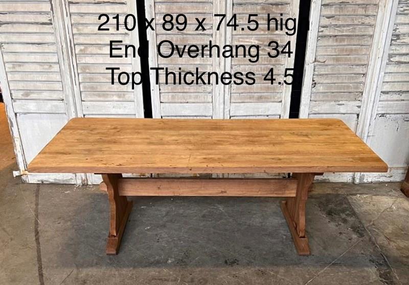 Quality French Deep Oak Farmhouse Dining Table -sussex-antiques-and-interiors-64c691ac-4d71-4a30-aa2d-c2568b6ce1fa-main-638150952572470668.jpeg