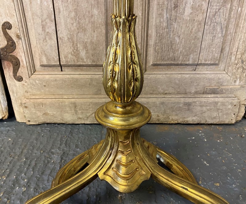 Finest Quality French Standard Lamp-sussex-antiques-and-interiors-7ff57214-323a-4147-8c78-e6ec1864ed0c-main-637806874564946157.jpeg