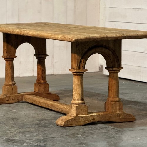 Arch Base Oak Farmhouse Dining Table 