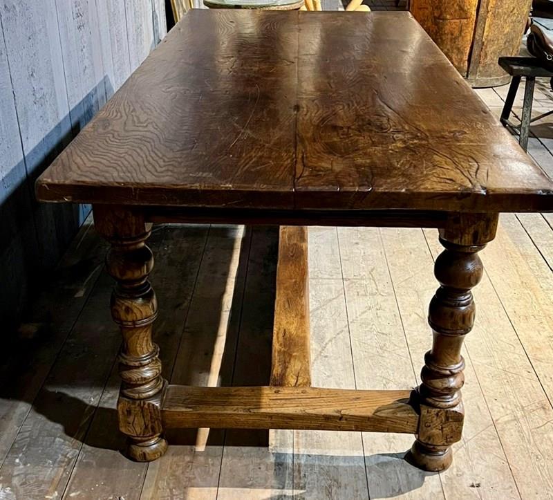 2 Plank Oak Farmhouse Table Lovely Colour & Patina-sussex-antiques-and-interiors-961829f9-595a-4916-a7d6-756eee0942e7-main-638364413375002519.jpeg