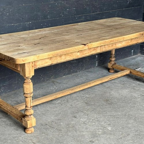 Characterful Oak Farmhouse Dining Table (2 Drawers)