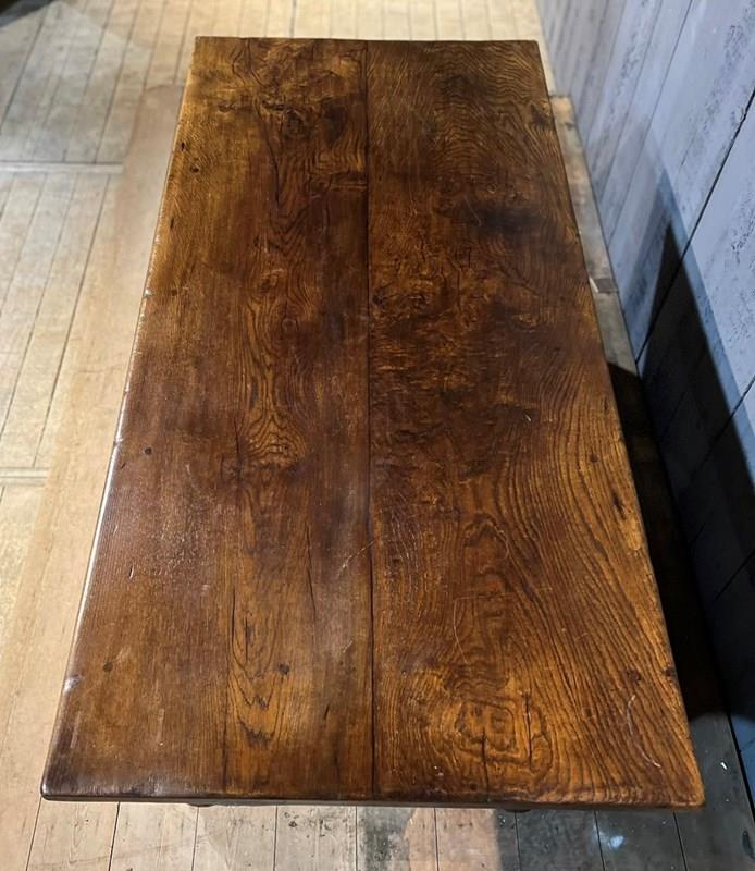 2 Plank Oak Farmhouse Table Lovely Colour & Patina-sussex-antiques-and-interiors-b79f5bbe-8202-4740-b914-790fc2be24fe-main-638364413435158493.jpeg