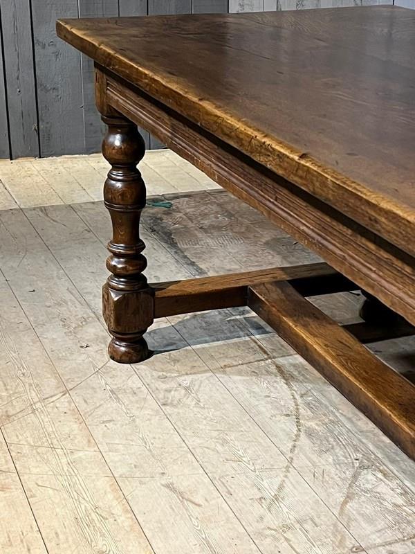 2 Plank Oak Farmhouse Table Lovely Colour & Patina-sussex-antiques-and-interiors-c340d4b0-4373-4ede-841b-57c703acdcb8-main-638364413270472588.jpeg