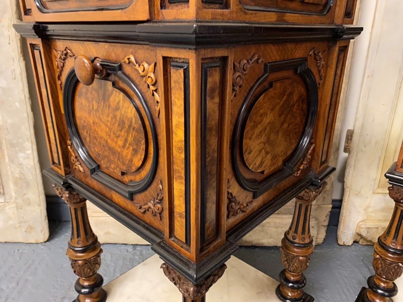 Finest Pair Burr Walnut Bedside Cabinets-sussex-antiques-and-interiors-c6fe4f80-8569-46f7-8cfd-22746c14cb5e-main-637719843667850021.jpeg