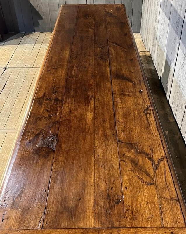 Magnificent Huge Walnut Dining Table-sussex-antiques-and-interiors-cb6ee8a8-d1dc-44e3-a127-b688304a1ebd-main-638374098003989937.jpeg