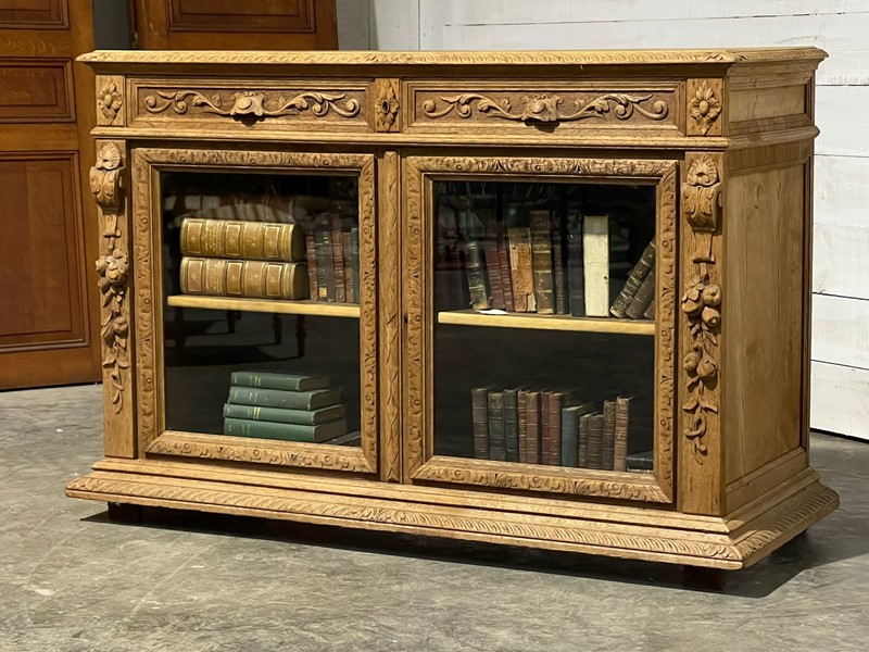 French Carved Bleached Oak Bookcase -sussex-antiques-and-interiors-f4354924-f11d-47d9-8867-3a90064971b6-main-637738919299057604.jpeg