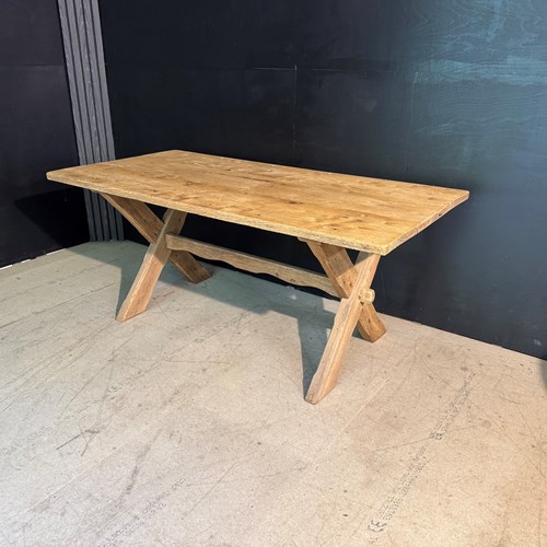 X Legs Oak Farmhouse Dining Table 