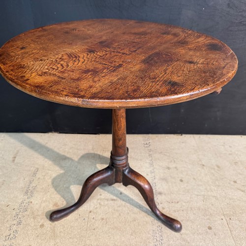 Georgian Oak Tilt Top Table