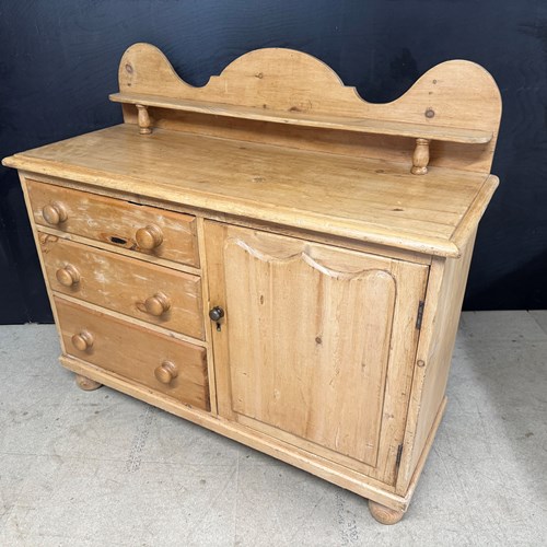 Smaller Pine Dresset