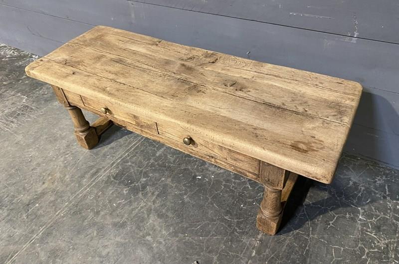 French Bleached Oak Farmhouse Coffee Table -sussex-antiques-and-interiors-img-8436-main-638325501575872621.jpeg