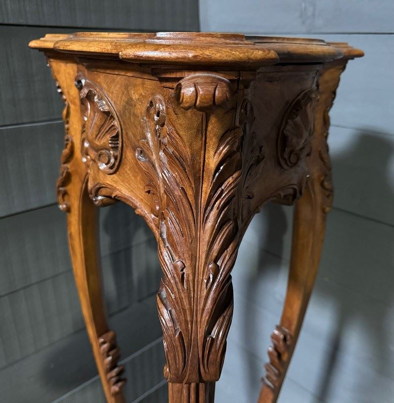 Rolls Royce French Walnut Stand-sussex-antiques-and-interiors-img-9440-main-638361818258670402.jpeg