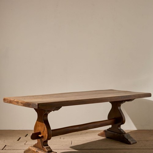 19Th Century French Oak Dining Table
