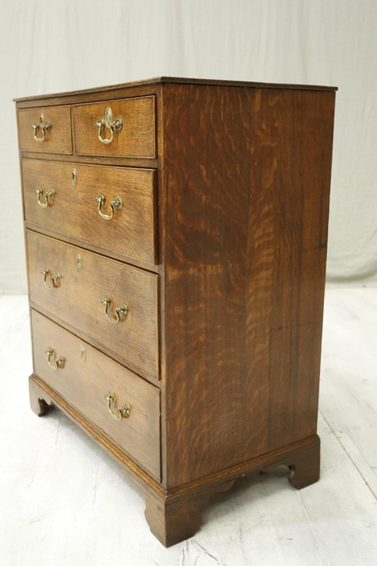 Antique Georgian oak chest of drawers-talboy-interiors-10--j1a3069-main-637973114690336698.jpeg