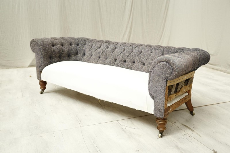 Victorian Buttoned back chesterfield-talboy-interiors-4--j1a2426-main-637962663580374181.jpeg