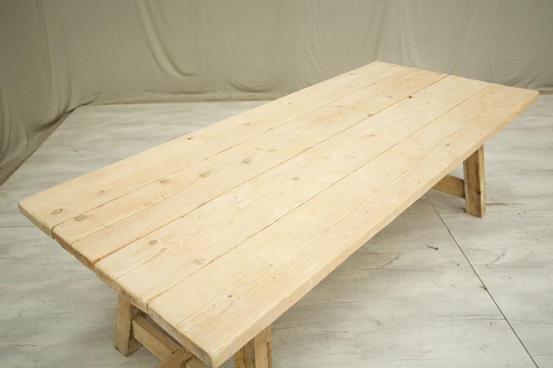 Rustic 'Farmhouse' Pine dining table - 4 legged-talboy-interiors-4--j1a3918-main-637996931701904907.jpeg