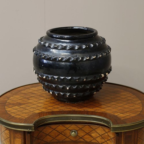 Black Glazed 20Th Century Biot Pot