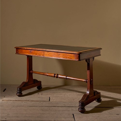 Early Victorian Mahogany And Black Leather Writing Table By Johnstone & Jeanes
