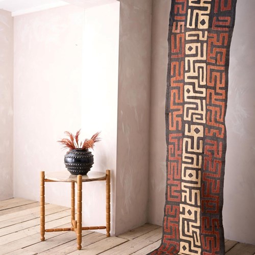 20Th Century African Kuba Cloth From The Congo - Red And Black