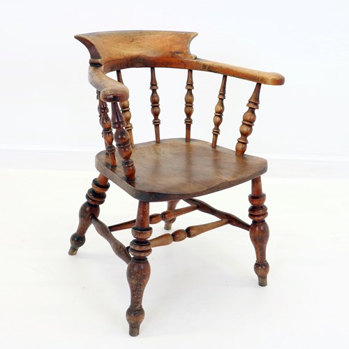 Traditional Smokers Bow Armchair