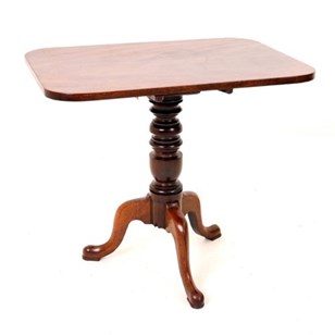 Rectangular Tripod Table
