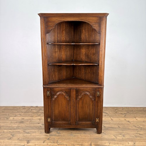 18Th Century Style Oak Floor Standing Double Corner Cupboard