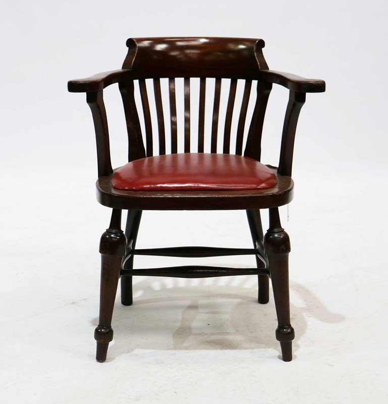 A Pair Of Smokers Bow Armchairs In Great Original Condition-taylor-s-classics-27-12011-cha-4-main-638240614379684537.jpg