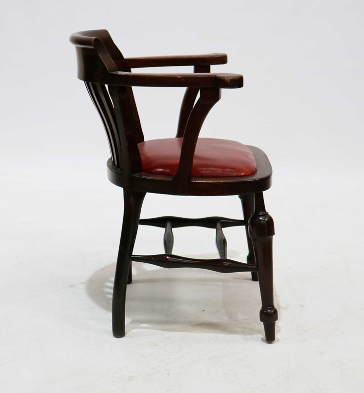 A Pair Of Smokers Bow Armchairs In Great Original Condition-taylor-s-classics-27-12011-cha-5-main-638240614410153569.jpg