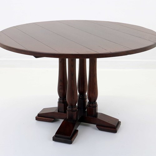 A Fantastic Quality Four-Seater Solid Oak Dining Table