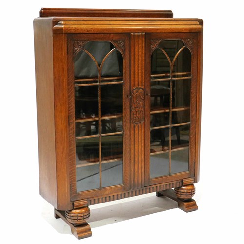 A Very Interesting And Quality 1920’S Solid Oak Display Cabinet