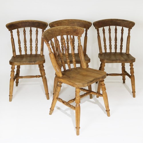  A Good Set Of Four Solid Pine Kitchen Chairs