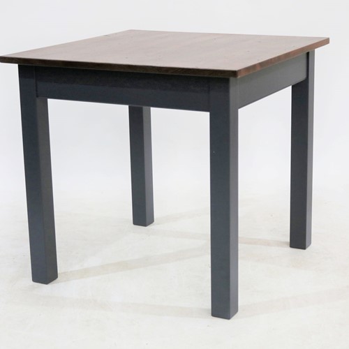 Ex Lab / School Tables (16 available)