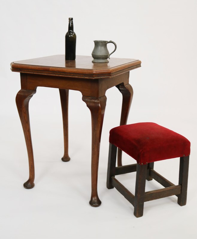 Low Oak Bar Stool With Original Upholstery-taylor-s-classics-low-oak-bar-stool-with-original-upholstery-6-main-638017652830253623.jpg